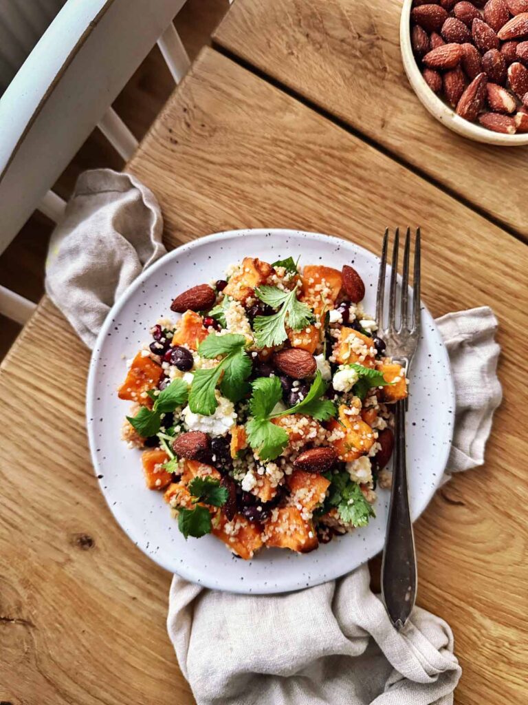 bataatti-couscoussalaatti